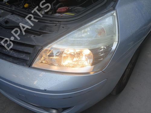 Left headlight RENAULT ESPACE IV (JK0/1_) 2.0 dCi (JK01, JK02, JK1J, JK1K, JK1H) | BP28598842C28 