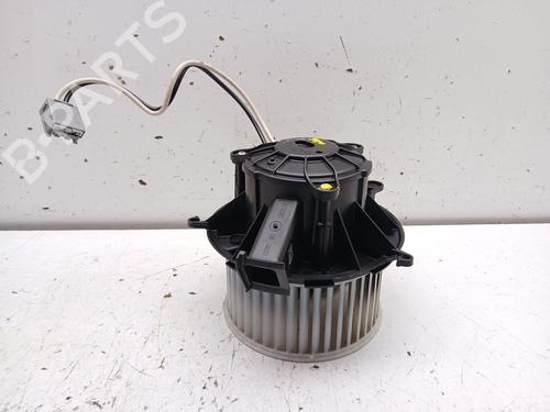Used Heater blower motor Heater blower motor OPEL ASTRA J Sports Tourer (P10) 1.7 CDTI (35) (110 hp) 33631748 33631748