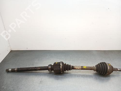 Used Right front driveshaft Right front driveshaft PEUGEOT 5008 (0U_, 0E_) 2.0 HDi 150 / BlueHDi 150 (150 hp) 36497875 36497875