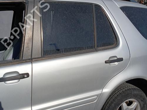 Left rear door MERCEDES-BENZ M-CLASS (W163) ML 270 CDI (163.113) A1637301505