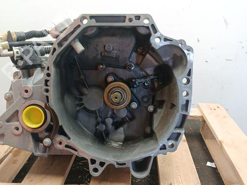 gearbox-dacia-sandero-ii-2012-36340226 main image