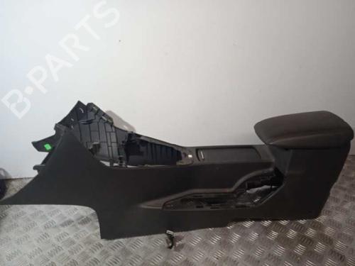 middle-console-ford-focus-iii-turnier-f1eba045a06e-2010-2011-2012-2013-2014-2015-2016-2017-2018-2019-2020-12258625 main image