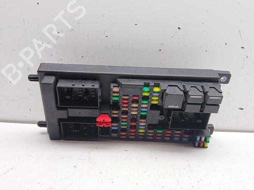 Used Fuse box Fuse box LAND ROVER DISCOVERY IV (L319) 3.0 TD 4x4 (245 hp) 32022753 32022753