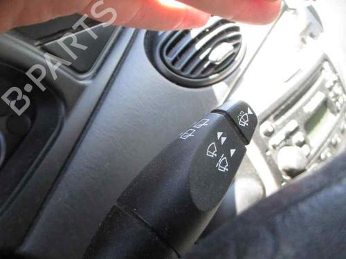 Fuse box FORD FOCUS I Turnier (DNW) 1.8 TDCi | BP2384939E1 