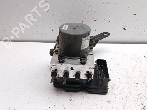 Used ABS pump ABS pump HYUNDAI i40 I (VF) 1.7 CRDI (141 hp) 33818632 33818632