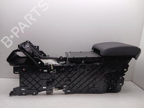 Used Armrest / Center console Armrest / Center console LAND ROVER RANGE ROVER EVOQUE (L538) 2.2 D (150 hp) 36302632 36302632
