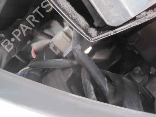 Middle console TOYOTA AVENSIS (_T25_) 2.0 D-4D (CDT250_, CDT250R) | BP11683894I22 