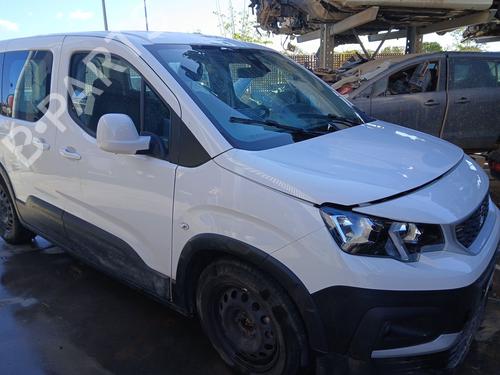 Instrumentbræt PEUGEOT RIFTER 1.5 BlueHDi 100 | BP25132414C46  - Image 15