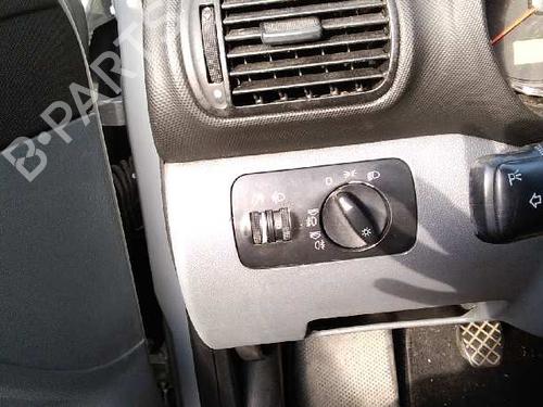 Left front fog light SEAT LEON (1M1) 1.9 TDI | BP2702356C30 