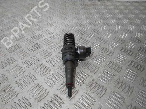 Injecteur SEAT LEON (1P1) 2.0 TDI 16V (140 hp) 03813007386 | X1