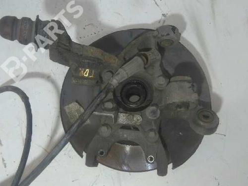 Used Right rear steering knuckle VOLVO XC90 I (275) D5 AWD (185 hp) 5675998