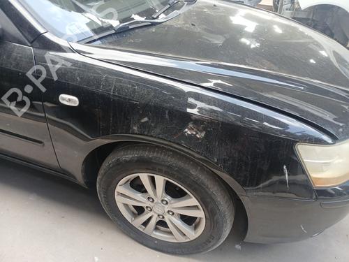 Used Right front fenders Right front fenders HYUNDAI SONATA V (NF) 2.0 CRDi (140 hp) 36466229 36466229