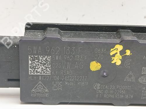 Electronic module SKODA OCTAVIA IV (NX3, NN3, PV3) 1.5 TSi | BP33324259M83 - Image 2