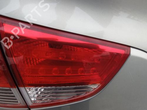 Venstre baglygte bagklap Venstre baglygte bagklap HYUNDAI ix35 (LM, EL, ELH) 1.7 CRDi (116 hp) 39890055 39890055
