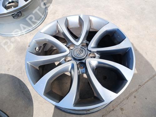 rim-nissan-juke-f15-2010-2011-2012-2013-2014-2015-2016-2017-2018-2019-33434169 main image