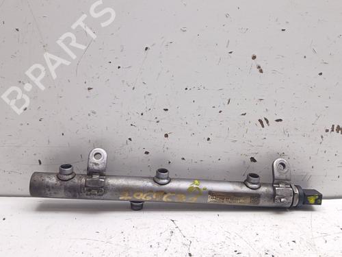 Used Injection rail Injection rail 38945083 38945083