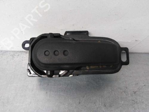 Maniglia interna anteriore destra NISSAN MICRA III (K12) 1.4 16V (88 hp) 8816936