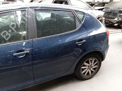 Used Left rear door Left rear door 37670659 37670659