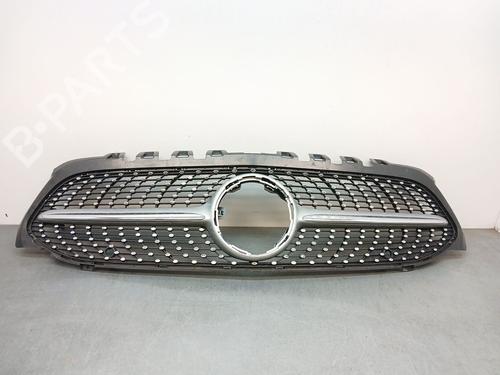Used Grille MERCEDES-BENZ A-CLASS (W177) A 160 d (177.002) (95 hp) 30168973