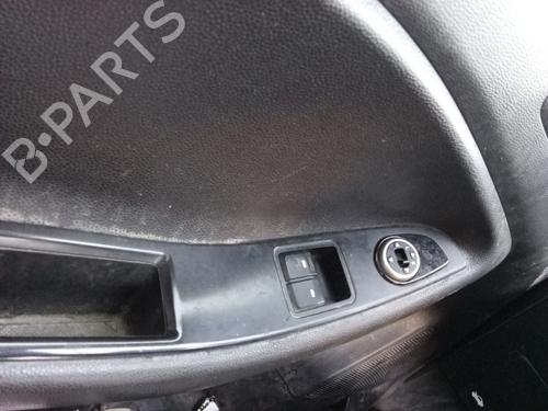 Used Left front window switch Left front window switch 39466336 39466336