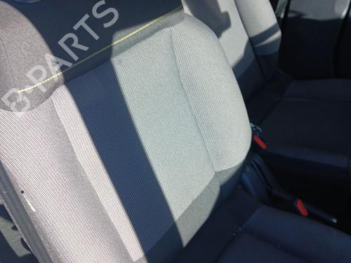 Used Right front seat CITROËN C3 III (SX) 1.5 BlueHDi 100 (SXYHYP, SXYHTU) (102 hp) 30460920