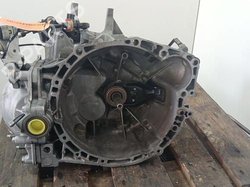 gearbox-peugeot-407-6d_-2004-2005-2006-2007-2008-2009-2010-2011-33886277 main image