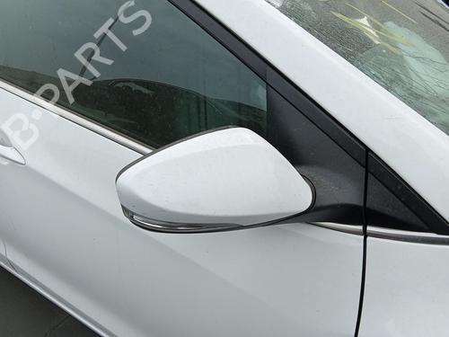 Used Right mirror Right mirror 37520380 37520380
