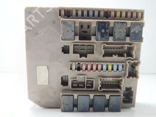 Sikringsdåse RENAULT CLIO III (BR0/1, CR0/1) 1.5 dCi (C/BR0G, C/BR1G) (68 hp) 31039432