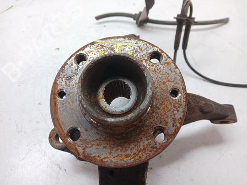 Left front steering knuckle DACIA SANDERO II TCe 90 (B8M1, B8MA, B8AC) | BP36160072M25 - Image 2