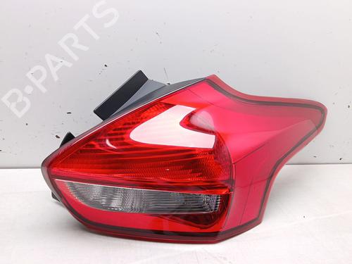 Used Right taillight FORD FOCUS III 1.6 TDCi (115 hp) 29455545