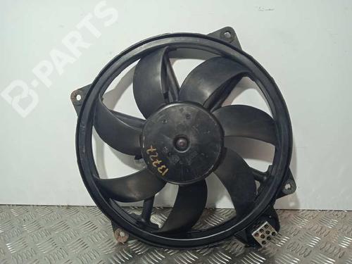 Radiator fan RENAULT MEGANE III Grandtour (KZ0/1) 1.5 dCi (KZ09, KZ0D, KZ1G, KZ29, KZ14, KZ1W, KZ10, KZ1F,... (110 hp) 8696577