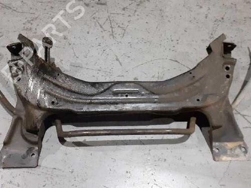Subframe LAND ROVER FREELANDER I (L314) 2.0 DI 4x4 | BP8213233M9 