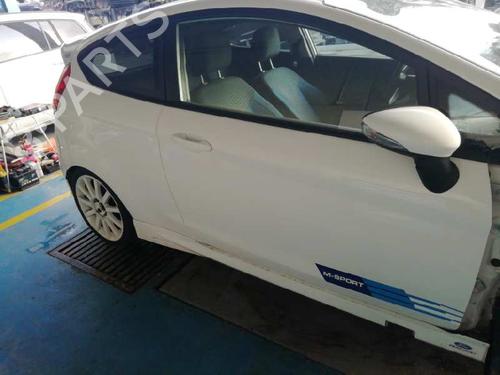 Right front window motor FORD FIESTA VI (CB1, CCN) 1.6 TDCi | BP8332153E20 