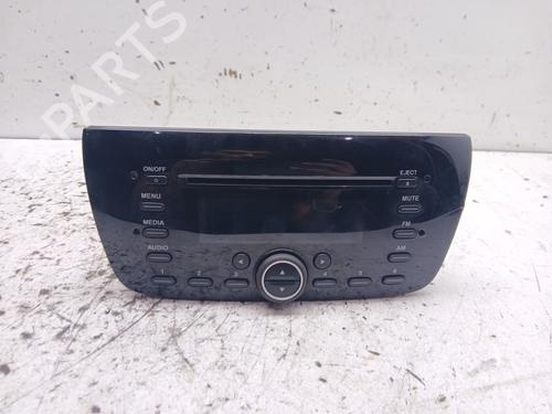 Used Radio Radio OPEL COMBO Box Body/MPV (X12) 1.3 CDTI (B05) (95 hp) 39743962 39743962