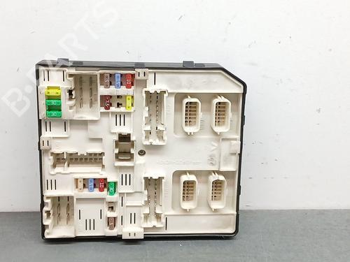 Used Fuse box RENAULT MEGANE III Grandtour (KZ0/1) 1.2 TCe (KZ2B, KZ11) (116 hp) 31070622