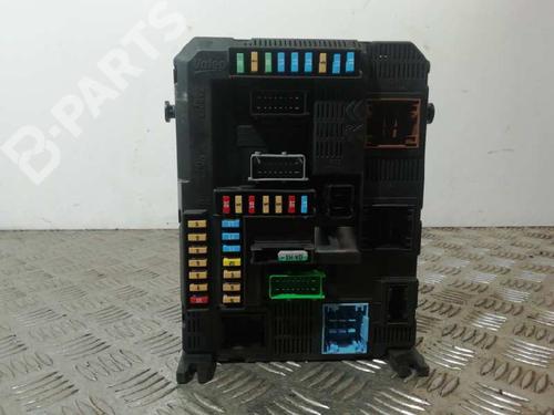 Used Fuse box PEUGEOT 208 I (CA_, CC_) [2012-2020]  9753006