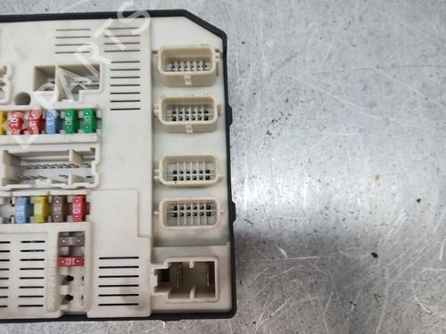 Fuse box RENAULT LAGUNA III (BT0/1) 1.5 dCi (BT00, BT0A, BT0T, BT1J) | BP33886266E1 - Image 2