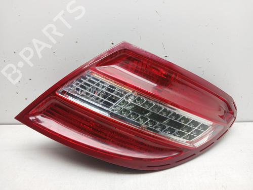 Used Right taillight MERCEDES-BENZ C-CLASS (W204) C 200 CDI (204.001) (136 hp) 27929625