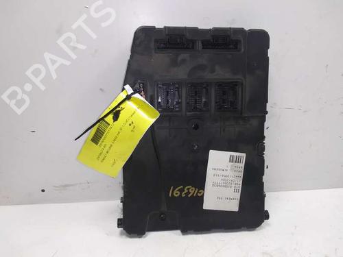 Used Fuse box RENAULT MEGANE II (BM0/1_, CM0/1_) [2001-2012]  17836584