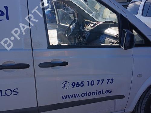Used Right front door MERCEDES-BENZ VITO / MIXTO Van (W639) 110 CDI (639.601, 639.603, 639.605) (95 hp) 31160024
