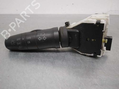 Comando luci NISSAN CABSTAR (F24M, F24W) 35.13 DCI, 45.13 DCI 2.5 (F24M) (131 hp) 9211586