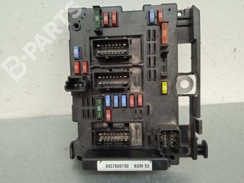 fuse-box-peugeot-206-hatchback-2ac-14-i-9657608780-1998-1999-2000-2001-2002-2003-2004-2005-2006-2007-2008-2009-2010-2011-2012-10194006 main image