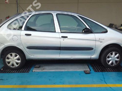 Mass air flow sensor CITROËN XSARA PICASSO (N68) 2.0 HDi | BP2416403M95 