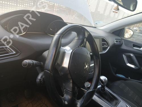 Used Airbag Kit PEUGEOT 308 II (LB_, LP_, LW_, LH_, L3_) 1.2 THP 130 (131 hp) 25900346
