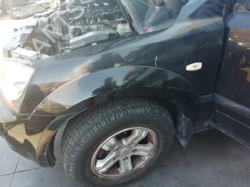 Used Left front fenders KIA SORENTO I (JC) 2.5 CRDi (170 hp) 10144562