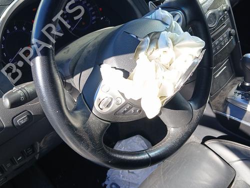 Ratt INFINITI QX70 3.7 AWD (320 hp) 30683684