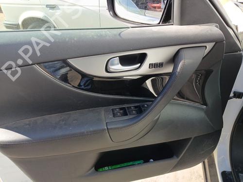 Left front seat INFINITI QX70 3.7 AWD | BP30683682C15 