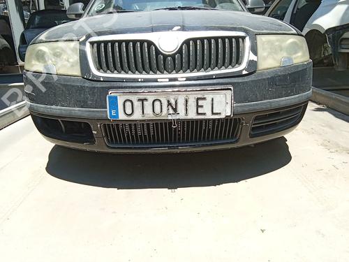front-bumper-skoda-superb-i-3u4-2001-2002-2003-2004-2005-2006-2007-2008-37232124 main image