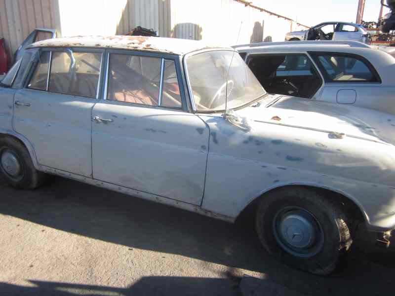 Starter Mercedes Benz Heckflosse W110 200 D 110 110 0001354064 9 Dientes B Parts