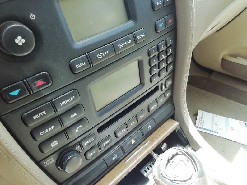 Radio JAGUAR STYPE II (X200) 2.5 V6 11037153 BParts